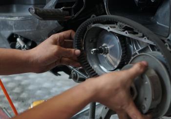 Ini Dia Yang Bisa Jadi Pemicu Getaran CVT Motor Matic
